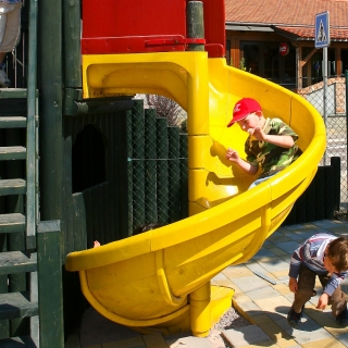 Atrakce zábavního parku Merlin´s Kinderwelt  - Skluzavky