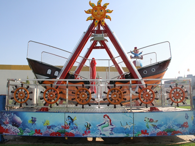 Atrakce zábavního parku Merlin´s Kinderwelt  - Pirátská loď