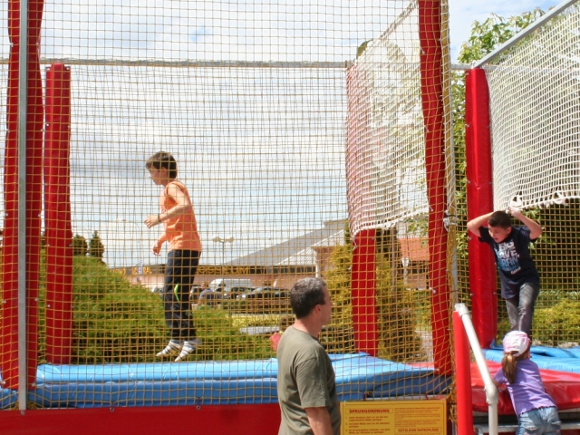Atrakce zábavního parku Merlin´s Kinderwelt  - Trampolíny