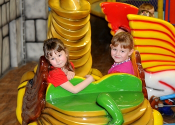 Atrakce zábavního parku Merlin´s Kinderwelt  - Pouťový kolotoč