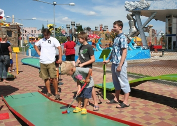 Atrakce zábavního parku Merlin´s Kinderwelt  - MiniGolf