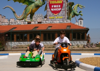 Atrakce zábavního parku Merlin´s Kinderwelt  - Autodráha